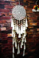 Macrame Dreamcatcher Wall Hanging: Handmade Boho Home Decor - Image 3